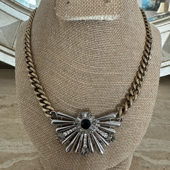 Deco Fanfare Statement Pendant - Picture 3 of 8